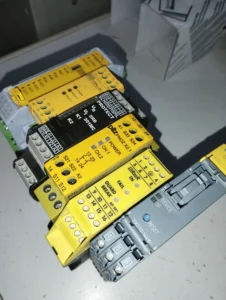 Rele de segurança de varias marcas